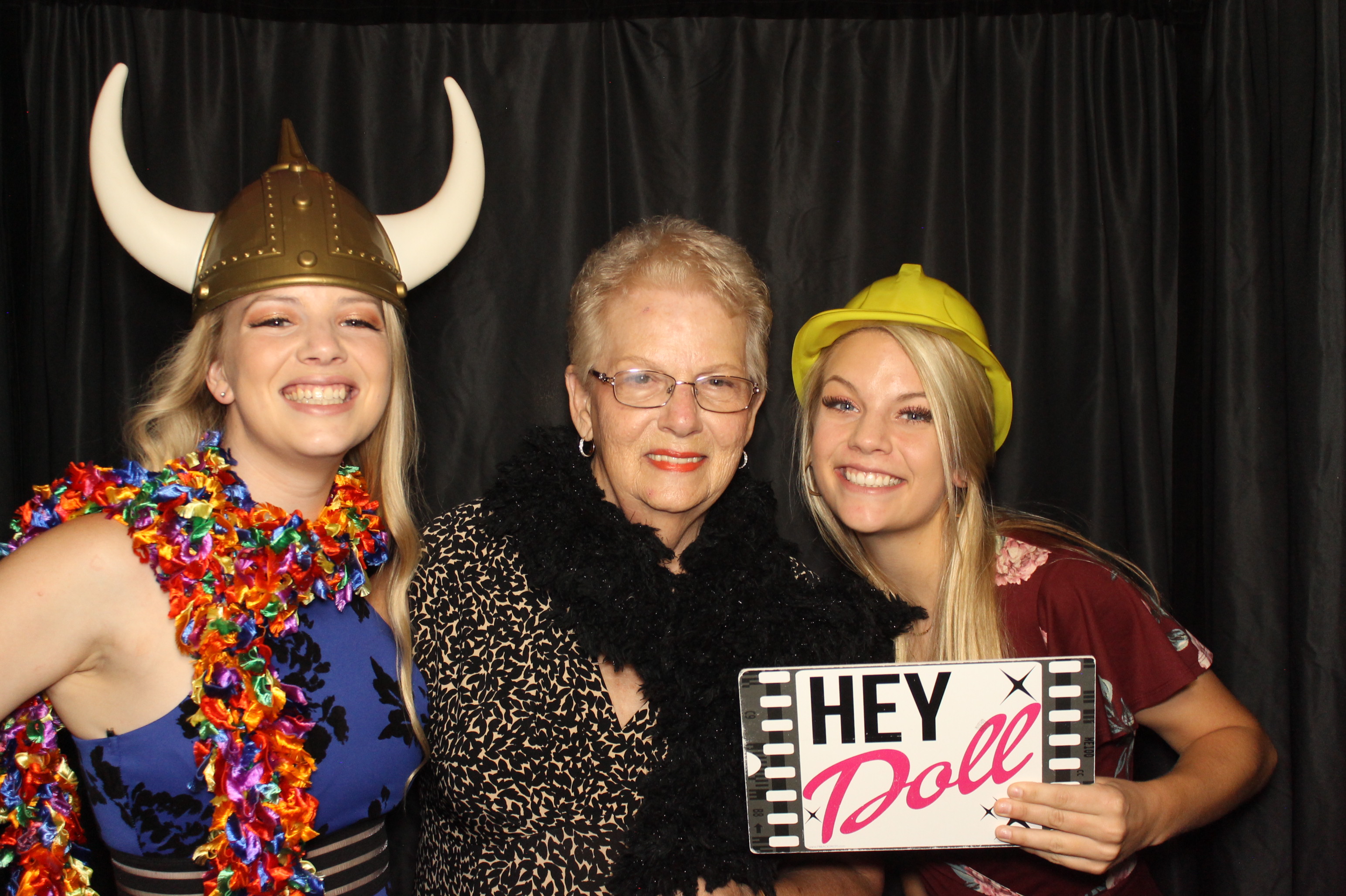 Coch / Denier Wedding | View more photos from the event at gallery.photoboothcincy.com/u/PhotoBoothCincy/Coch-Denier-Wedding